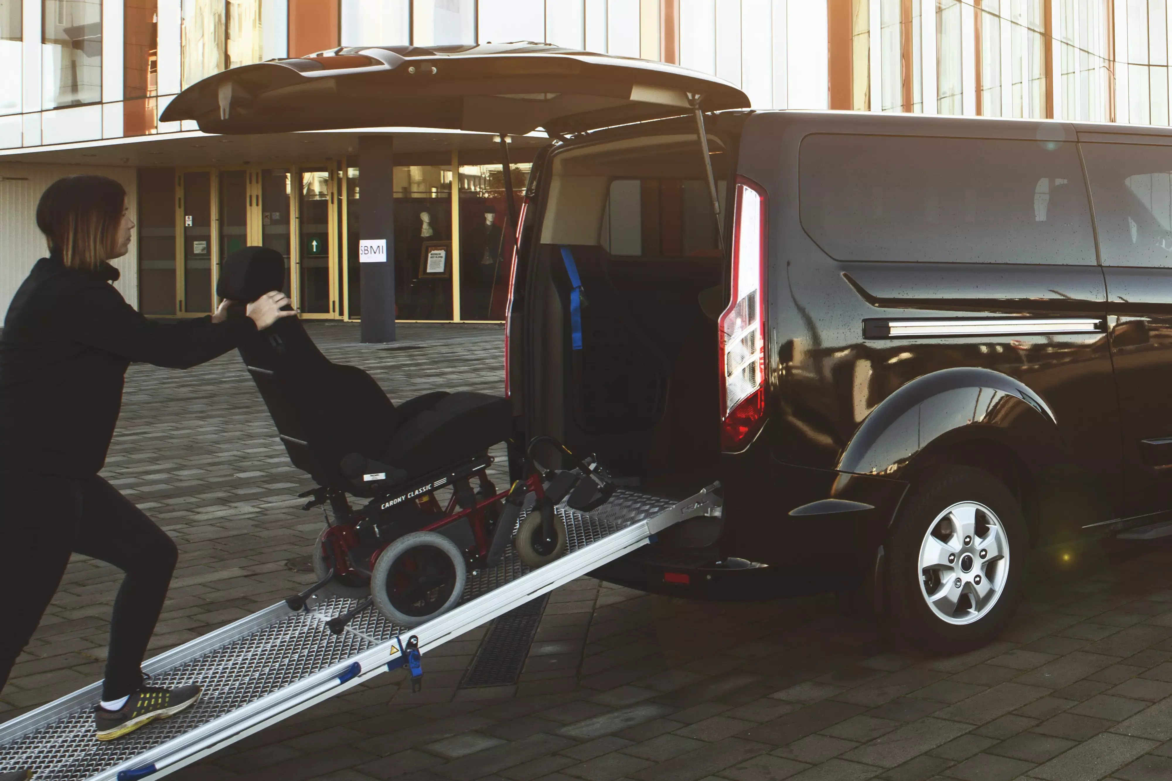 Loading Ramps and Hoists